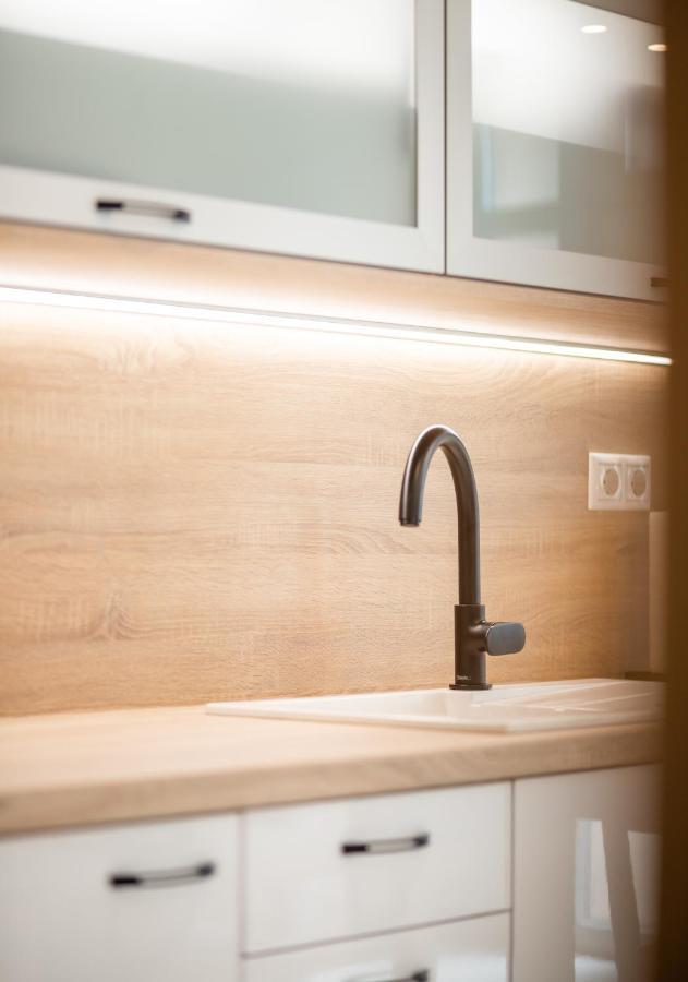 Jegmadar & Fekete Golya Apartmanok Mosonmagyarovar Luaran gambar